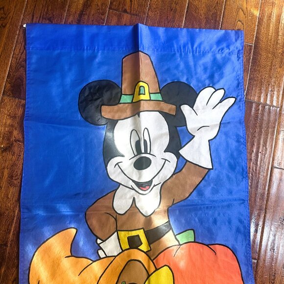Mickey Mouse Pilgrim 28" x 44" Polyester Thanksgiving Flag - Picture 2 of 4